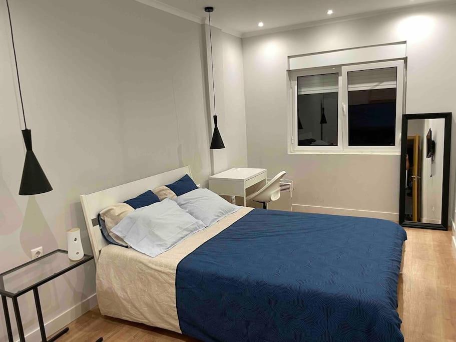 Quarto De Casal Close To Lisbon Flat Equipado Almada Zewnętrze zdjęcie